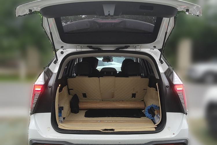 Used Geely Auto FX11 2023 1.5TD DCT Glory Edition Trunk