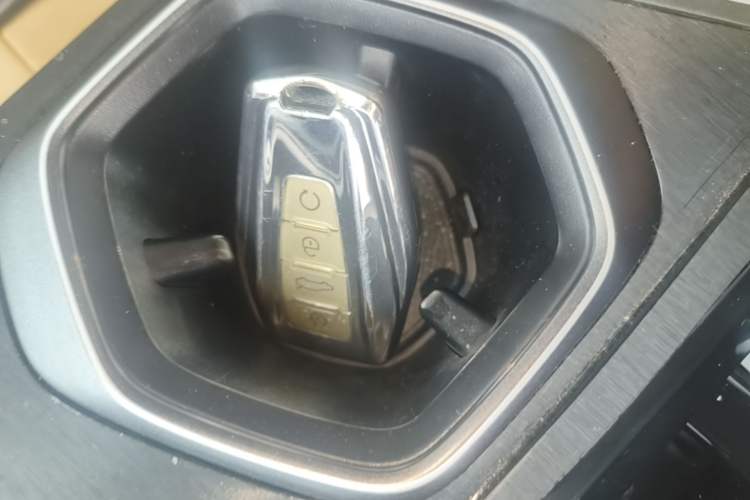 Used Geely Auto FX11 2023 1.5TD DCT Prestige Edition Vehicle Key