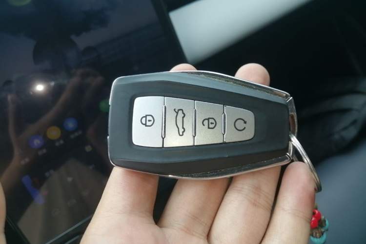 Used Geely Auto FX11 2023 1.5TD DCT Glory Edition Vehicle Key