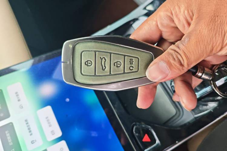 Used Geely Auto FX11 2023 1.5TD DCT Prestige Edition Vehicle Key
