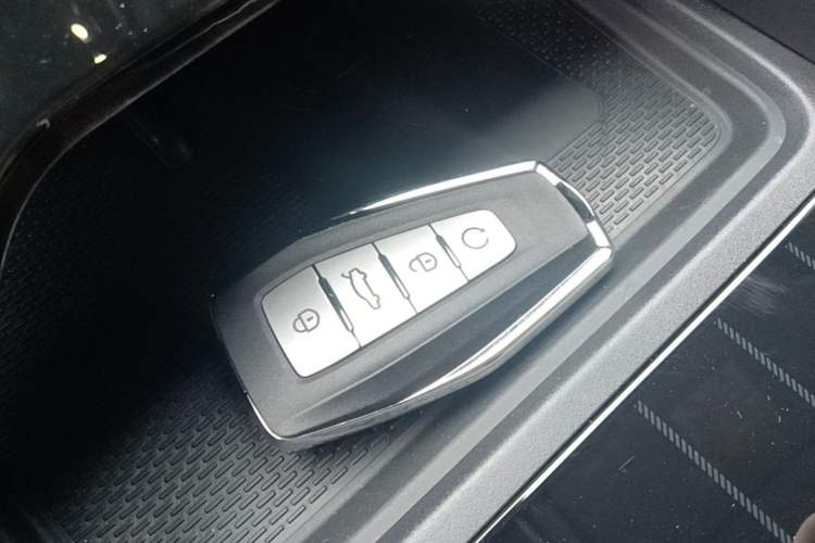 Used Geely Auto FX11 2023 1.5TD DCT Prestige Edition Vehicle Key