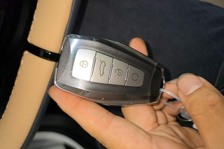 Used Geely Auto FX11 2023 1.5TD DCT Prestige Edition Vehicle Key