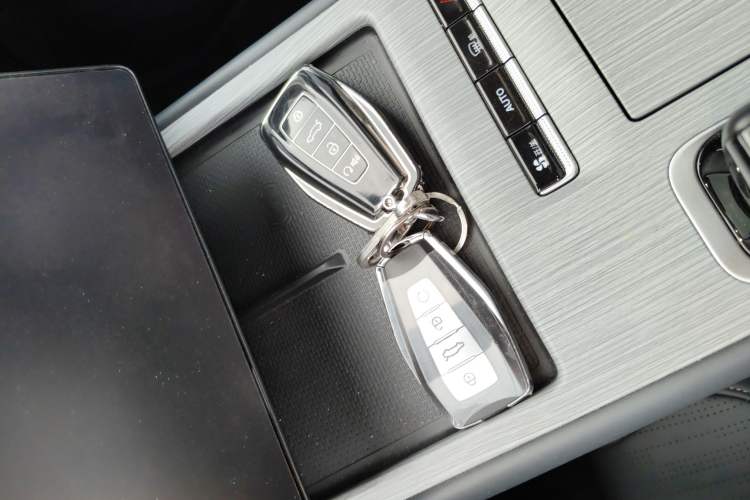 Used Geely Auto FX11 2024 1.5TD DCT Prestige Edition Interior 1