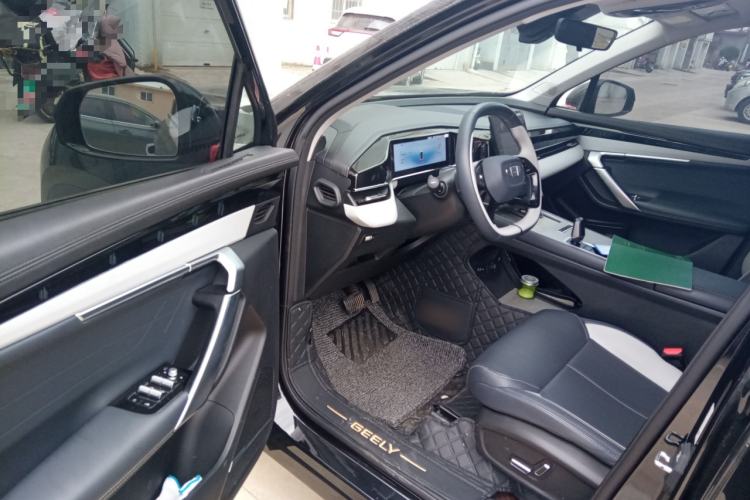 Used Geely Auto FX11 2024 1.5TD DCT Dragon Edition Interior 3