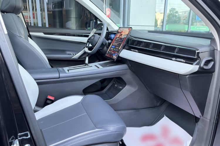 Used Geely Auto FX11 2024 1.5TD DCT Dragon Edition Interior 7
