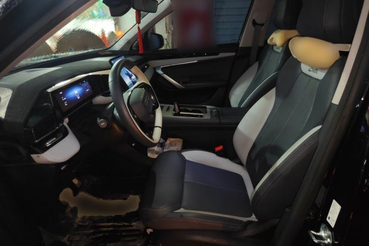 Used Geely Auto FX11 2024 1.5TD DCT Prestige Edition Left Front Seat