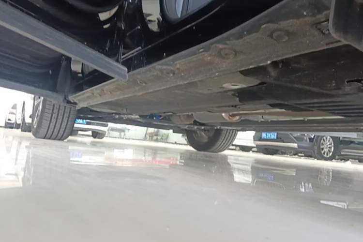 Used Geely Auto FX11 2024 1.5TD DCT Prestige Edition Left Side Sill