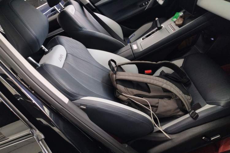 Used Geely Auto FX11 2024 1.5TD DCT Prestige Edition Right Front Seat