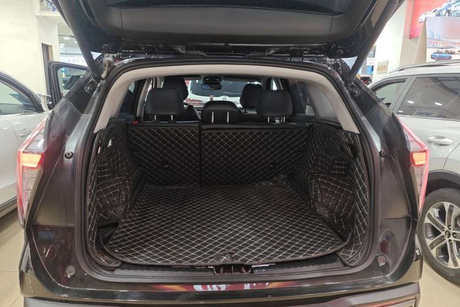 Used Geely Auto FX11 2024 1.5TD DCT Prestige Edition Trunk