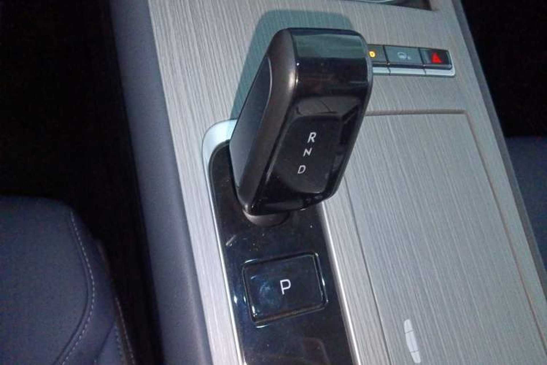 Used Geely Auto FX11 2024 1.5TD DCT Dragon Edition Gear Lever