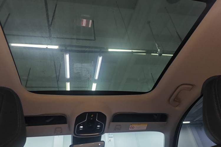 Used Geely Auto FX11 2024 1.5TD DCT Dragon Edition Headliner