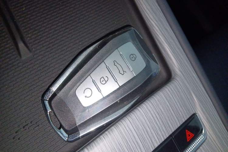 Used Geely Auto FX11 2024 1.5TD DCT Dragon Edition Vehicle Key