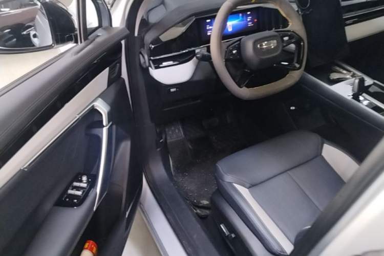 Used Geely Auto FX11 2024 1.5TD DCT Prestige Edition Driver Seat
