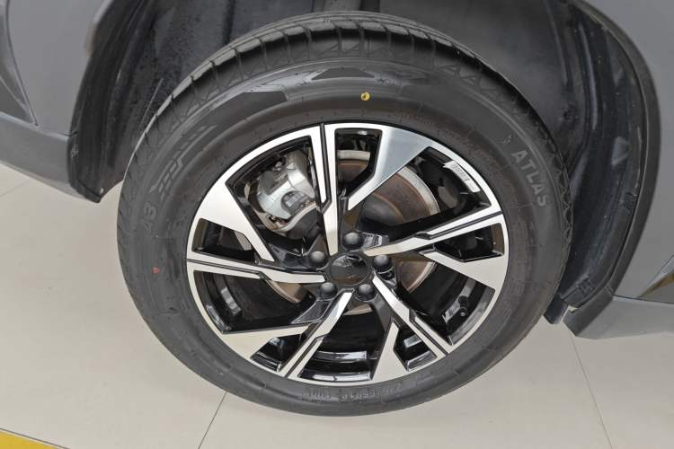 Used Geely Auto FX11 2024 1.5TD DCT Dragon Edition Exterior 8