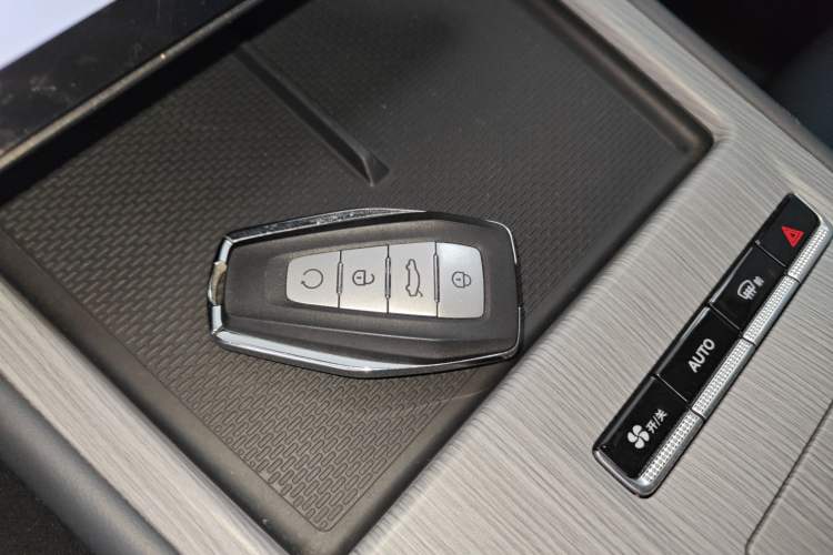 Used Geely Auto FX11 2024 1.5TD DCT Dragon Edition Interior 1