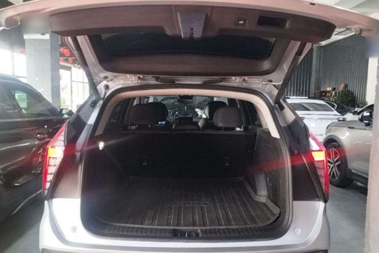 Used Geely Auto FX11 2024 1.5TD DCT Prestige Edition Trunk