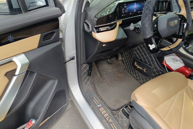 Used Geely Auto FX11 2024 1.5TD DCT Prestige Edition Driver Seat