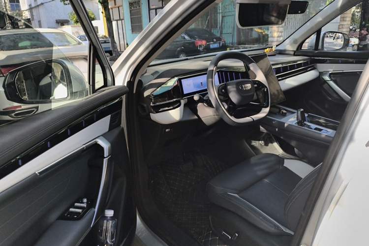 Used Geely Auto FX11 2024 1.5TD DCT Prestige Edition Driver Seat