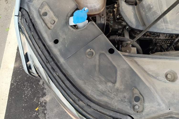 Used Geely Auto FX11 2024 1.5TD DCT Prestige Edition Engine Bay Right