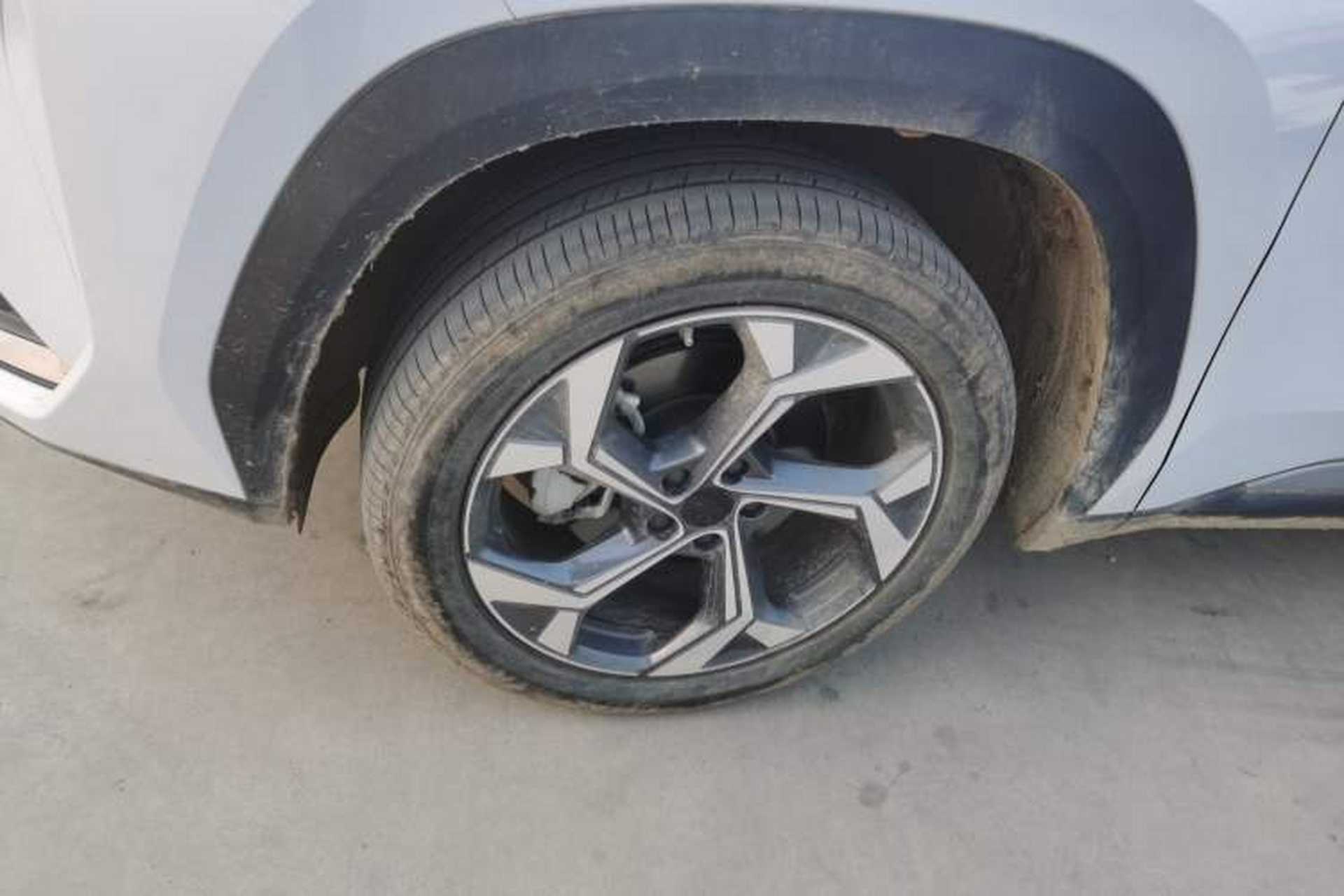 Used Geely Auto FX11 2024 1.5TD DCT Prestige Edition Exterior 4