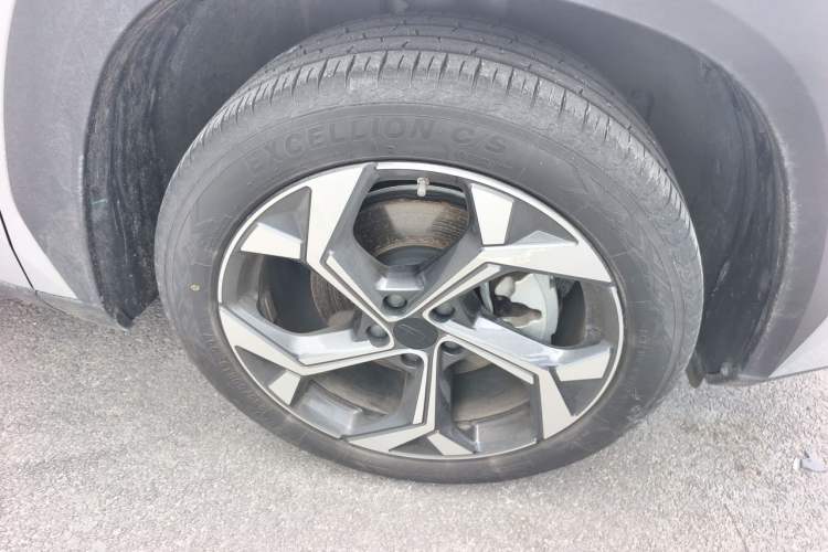 Used Geely Auto FX11 2024 1.5TD DCT Prestige Edition Exterior 7