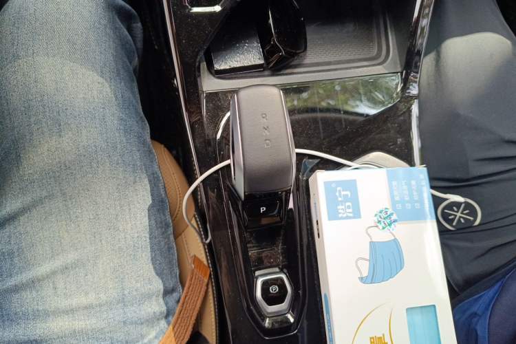 Used Geely Auto FX11 2024 1.5TD DCT Prestige Edition Gear Lever