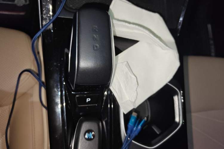 Used Geely Auto FX11 2024 1.5TD DCT Prestige Edition Gear Lever