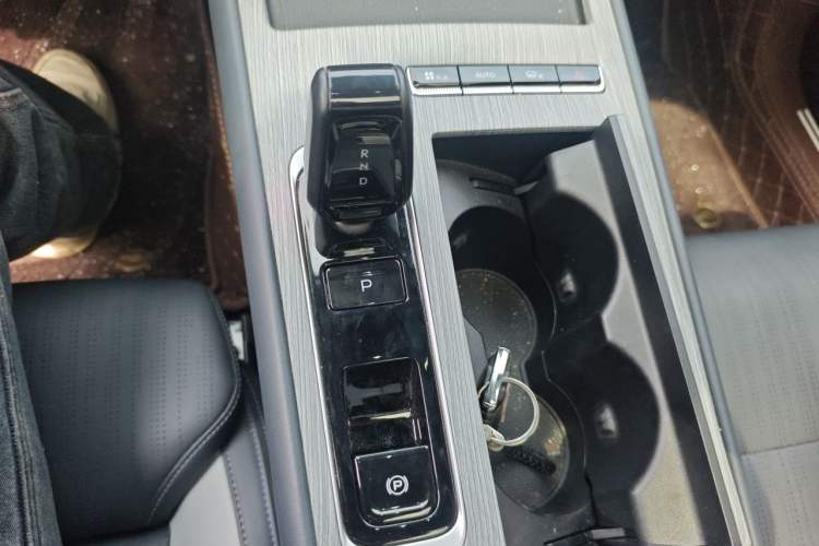 Used Geely Auto FX11 2024 1.5TD DCT Flagship Edition Gear Lever