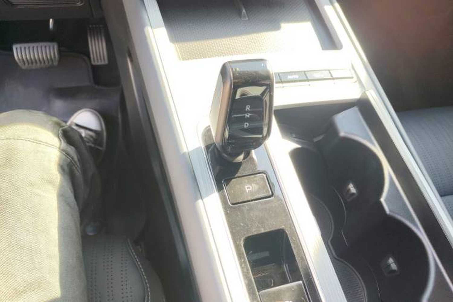 Used Geely Auto FX11 2024 1.5TD DCT Prestige Edition Gear Lever