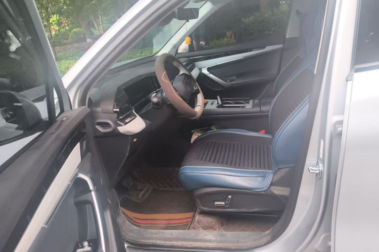 Used Geely Auto FX11 2024 1.5TD DCT Prestige Edition Left Front Seat