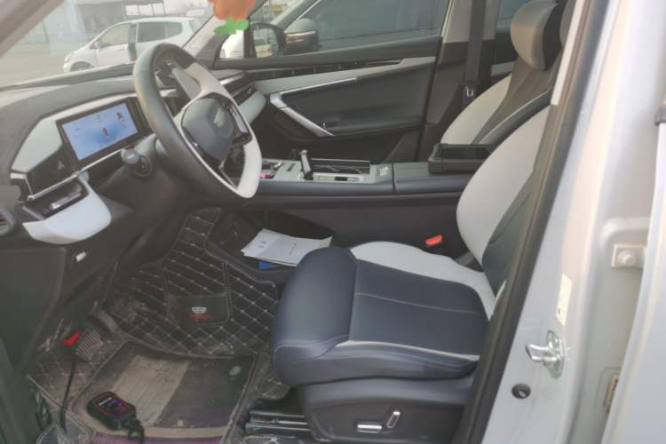 Used Geely Auto FX11 2024 1.5TD DCT Prestige Edition Left Front Seat
