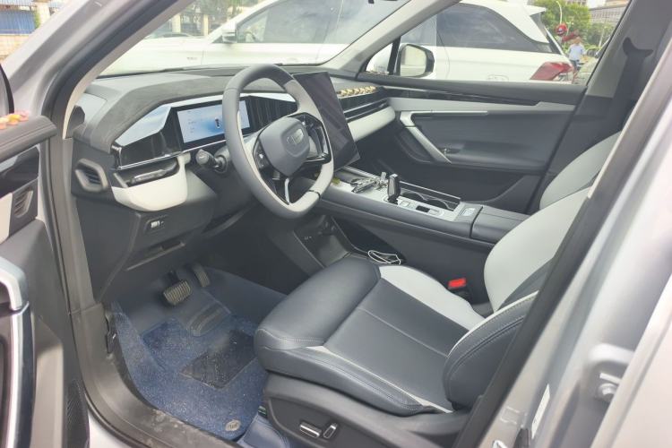 Used Geely Auto FX11 2024 1.5TD DCT Prestige Edition Left Front Seat