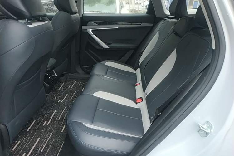 Used Geely Auto FX11 2024 1.5TD DCT Flagship Edition Left Rear Seat