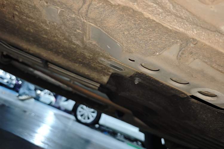 Used Geely Auto FX11 2024 1.5TD DCT Prestige Edition Left Side Sill