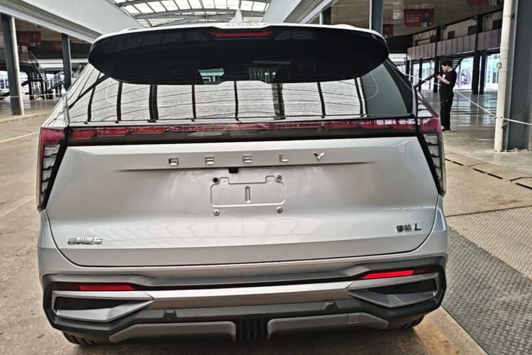 Used Geely Auto FX11 2024 1.5TD DCT Prestige Edition Rear