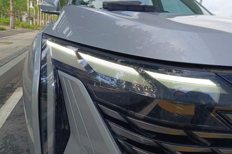 Used Geely Auto FX11 2024 1.5TD DCT Prestige Edition Right Front Headlight