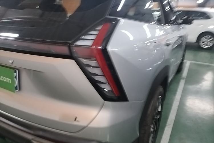 Used Geely Auto FX11 2024 1.5TD DCT Dragon Edition Right Rear Taillight