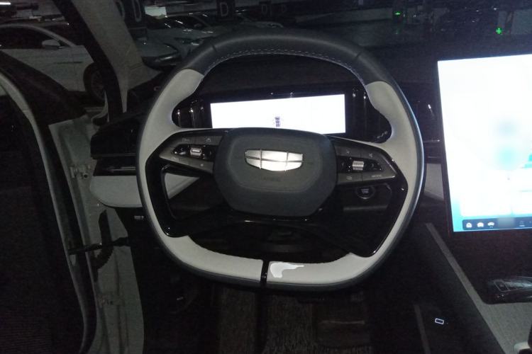 Used Geely Auto FX11 2024 1.5TD DCT Prestige Edition Steering Wheel