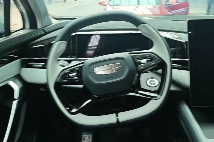 Used Geely Auto FX11 2024 1.5TD DCT Prestige Edition Steering Wheel