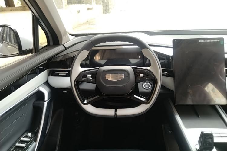 Used Geely Auto FX11 2024 1.5TD DCT Dragon Edition Steering Wheel