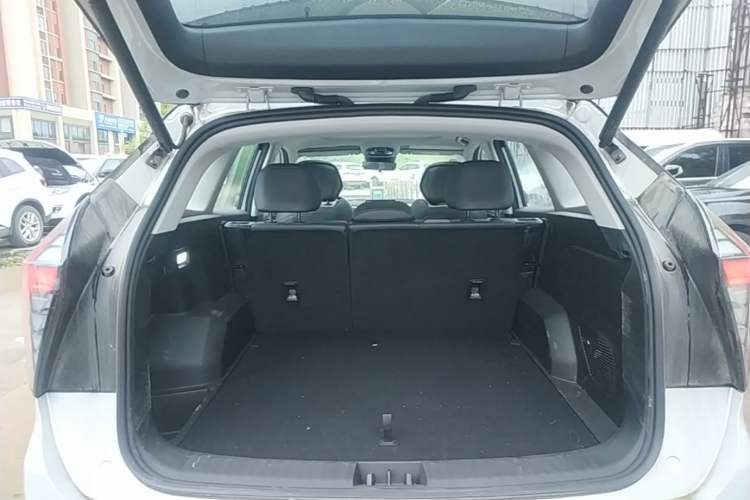 Used Geely Auto FX11 2024 1.5TD DCT Flagship Edition Trunk
