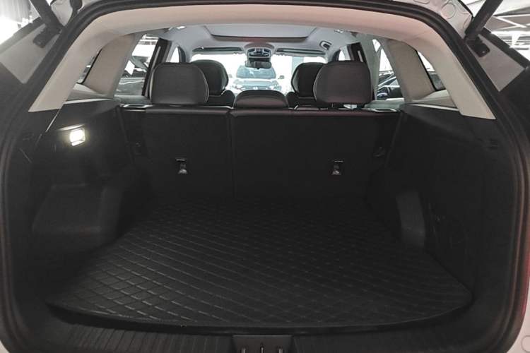 Used Geely Auto FX11 2024 1.5TD DCT Prestige Edition Trunk