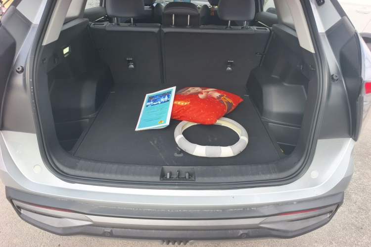 Used Geely Auto FX11 2024 1.5TD DCT Prestige Edition Trunk