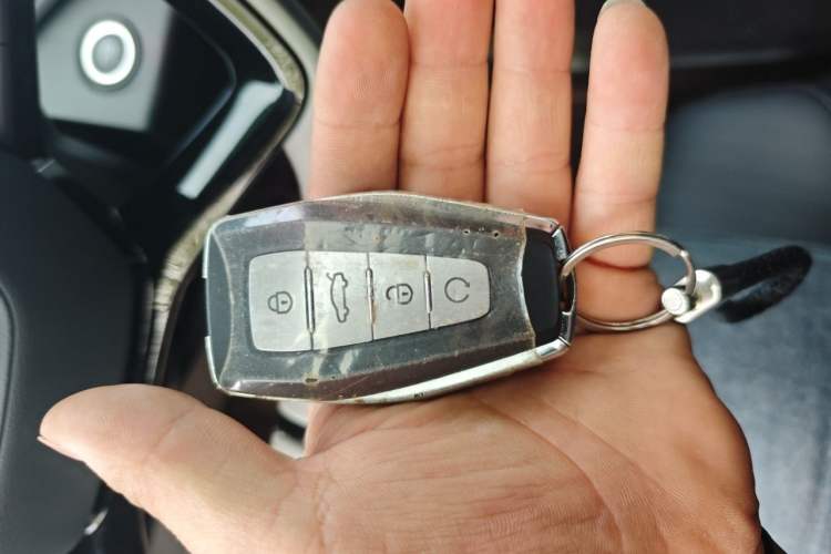 Used Geely Auto FX11 2024 1.5TD DCT Flagship Edition Vehicle Key