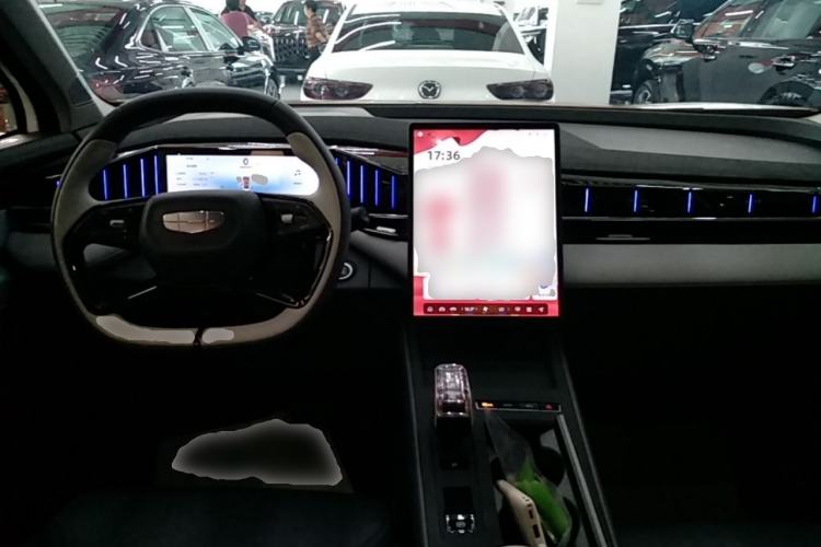 Used Geely Auto FX11 2024 1.5TD DCT Prestige Edition Center Console
