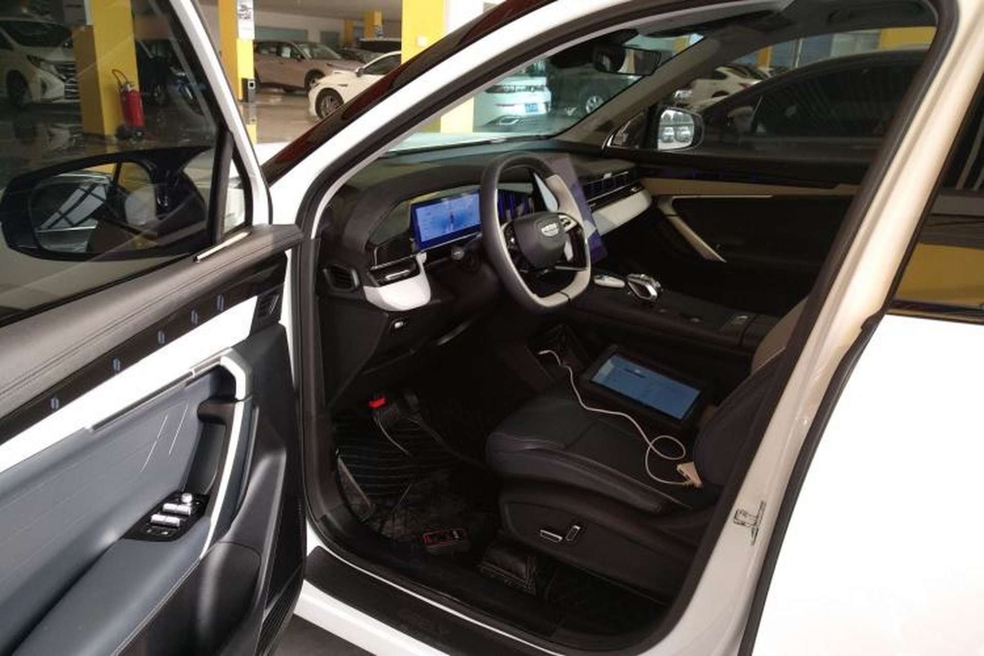 Used Geely Auto FX11 2024 1.5TD DCT Prestige Edition Driver Seat