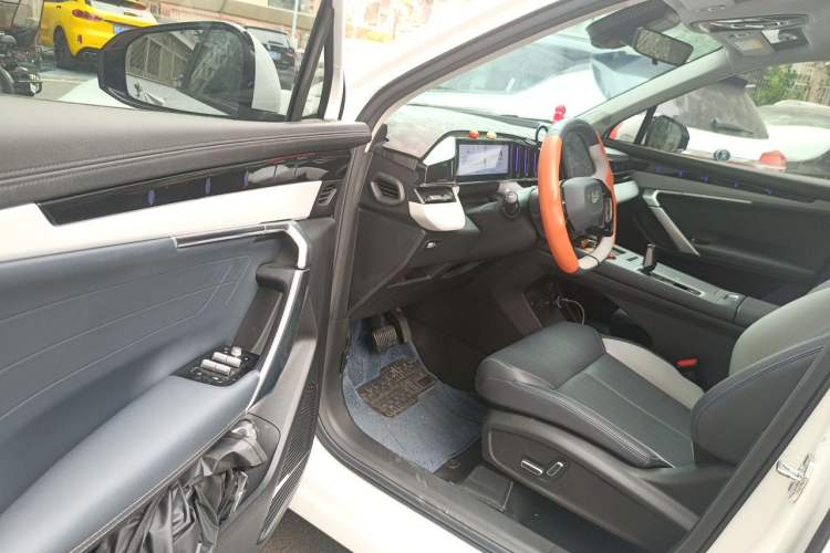 Used Geely Auto FX11 2024 1.5TD DCT Prestige Edition Driver Seat