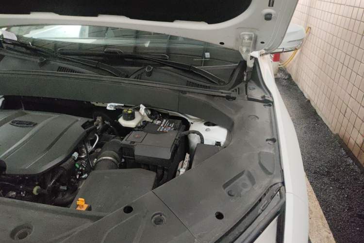 Used Geely Auto FX11 2024 1.5TD DCT Prestige Edition Engine Bay Left