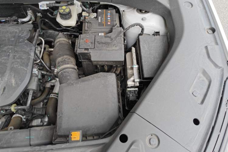 Used Geely Auto FX11 2024 1.5TD DCT Prestige Edition Engine Bay Left