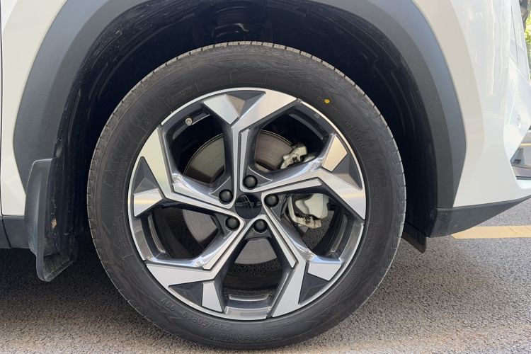 Used Geely Auto FX11 2024 1.5TD DCT Prestige Edition Exterior 3